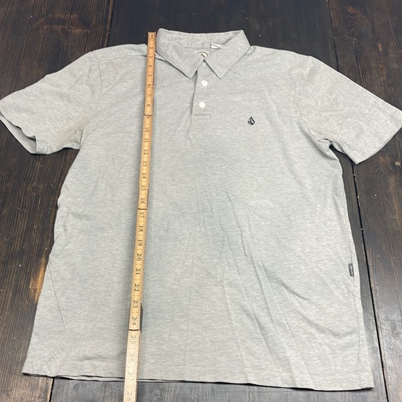 Volcom 3 button Polo men’s medium Heather gray - Picture 5 of 7